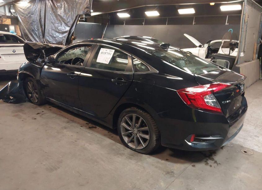 Photo 3 of 2019 Honda Civic EX (VIN 19XFC1F35KE203999)