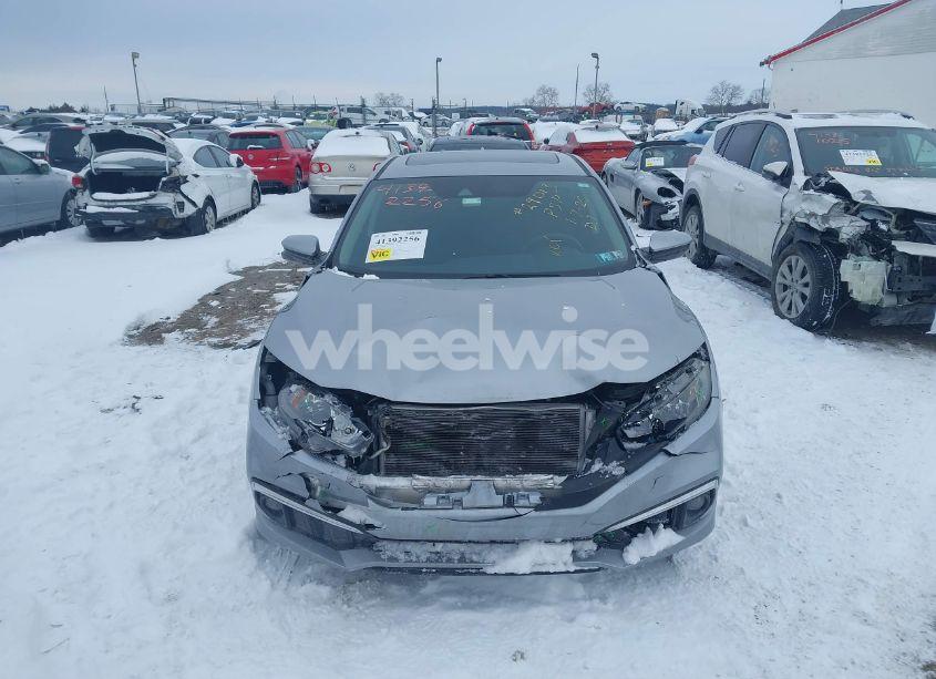 Photo 13 of 2019 Honda Civic EX (VIN 19XFC1F35KE208149)