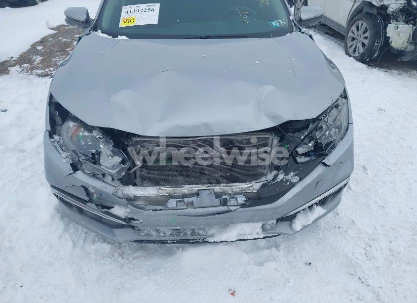 Photo 6 of 2019 Honda Civic EX (VIN 19XFC1F35KE208149)