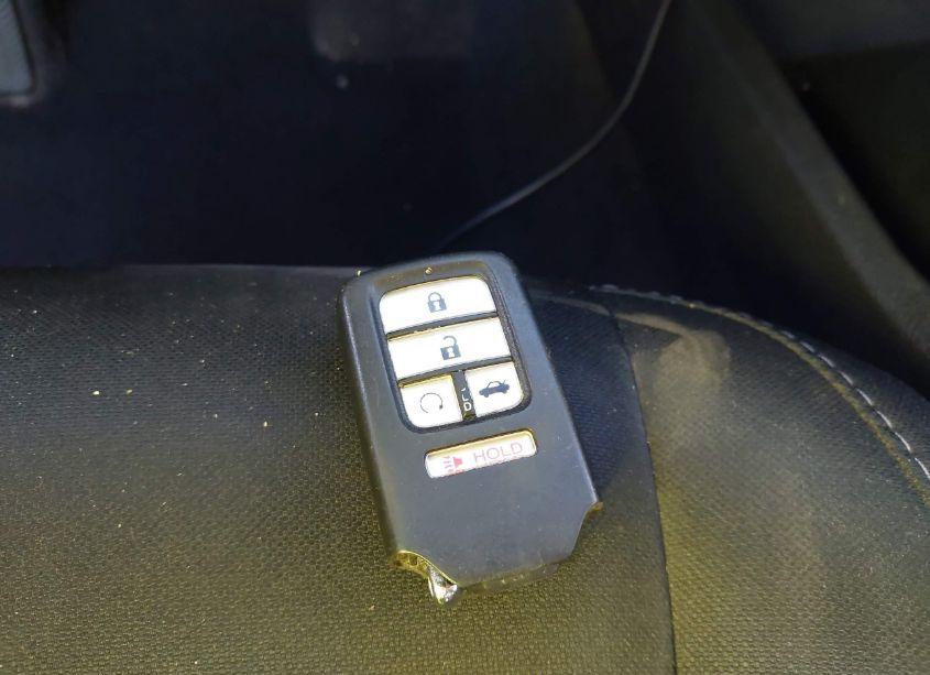 Photo 11 of 2020 Honda Civic EX (VIN 19XFC1F35LE011354)