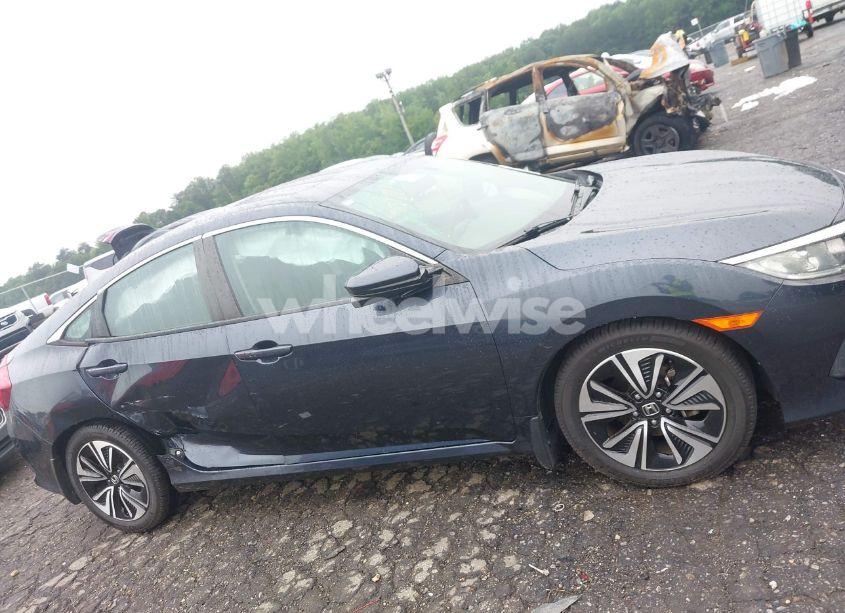 Photo 13 of 2016 Honda Civic EX-T (VIN 19XFC1F36GE005116)