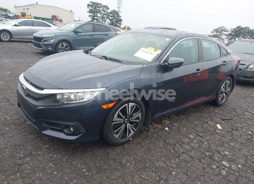 Photo 2 of 2016 Honda Civic EX-T (VIN 19XFC1F36GE005116)