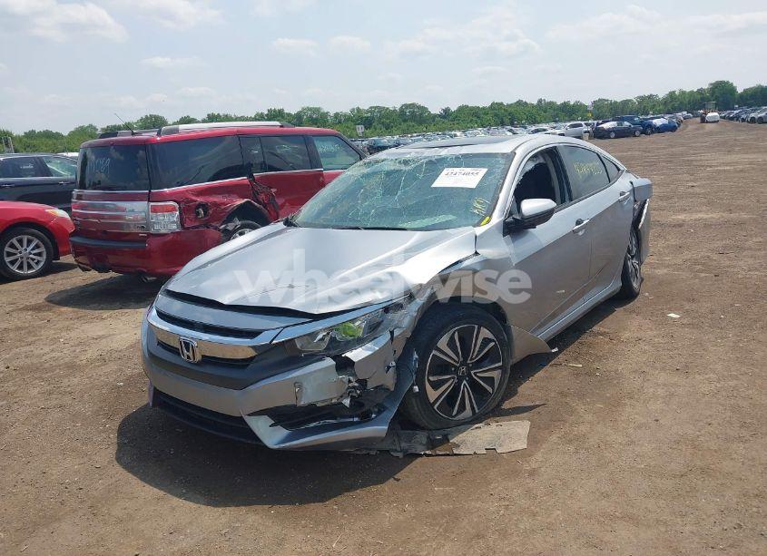 Photo 11 of 2016 Honda Civic EX-T (VIN 19XFC1F36GE009425)