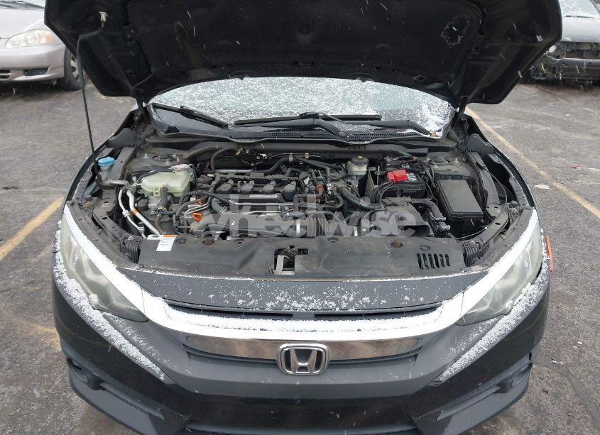 Photo 10 of 2016 Honda Civic EX-T (VIN 19XFC1F36GE013667)