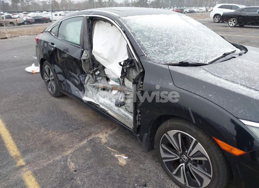 Photo 19 of 2016 Honda Civic EX-T (VIN 19XFC1F36GE013667)