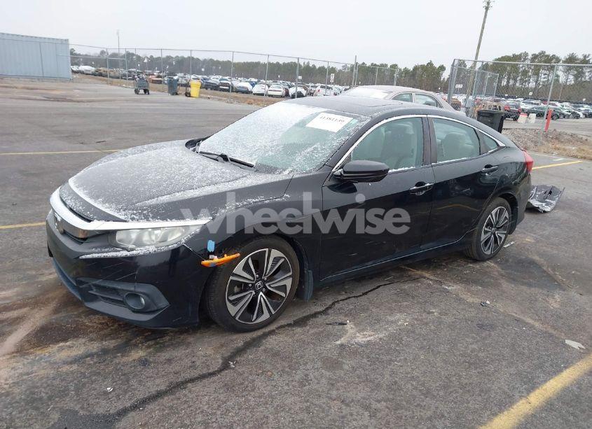 Photo 2 of 2016 Honda Civic EX-T (VIN 19XFC1F36GE013667)