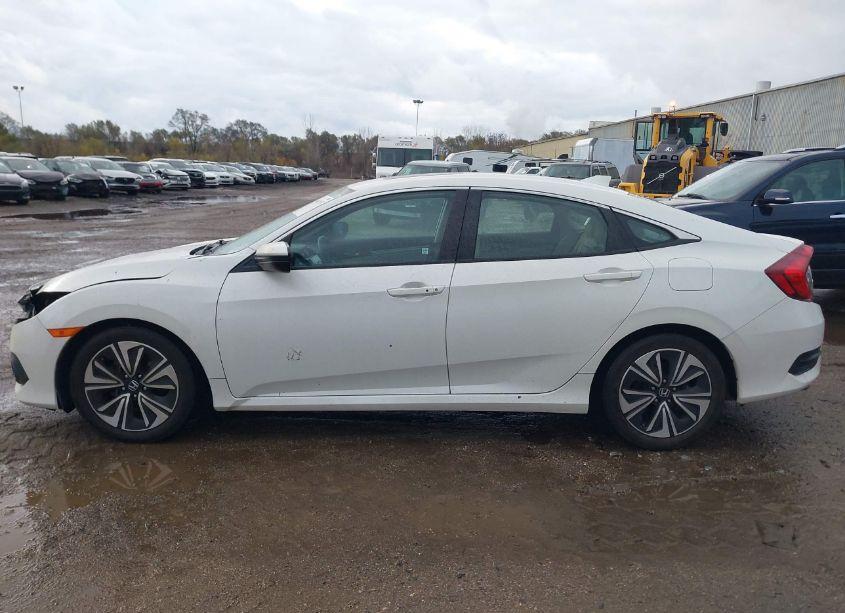 Photo 11 of 2016 Honda Civic EX-T (VIN 19XFC1F36GE023521)