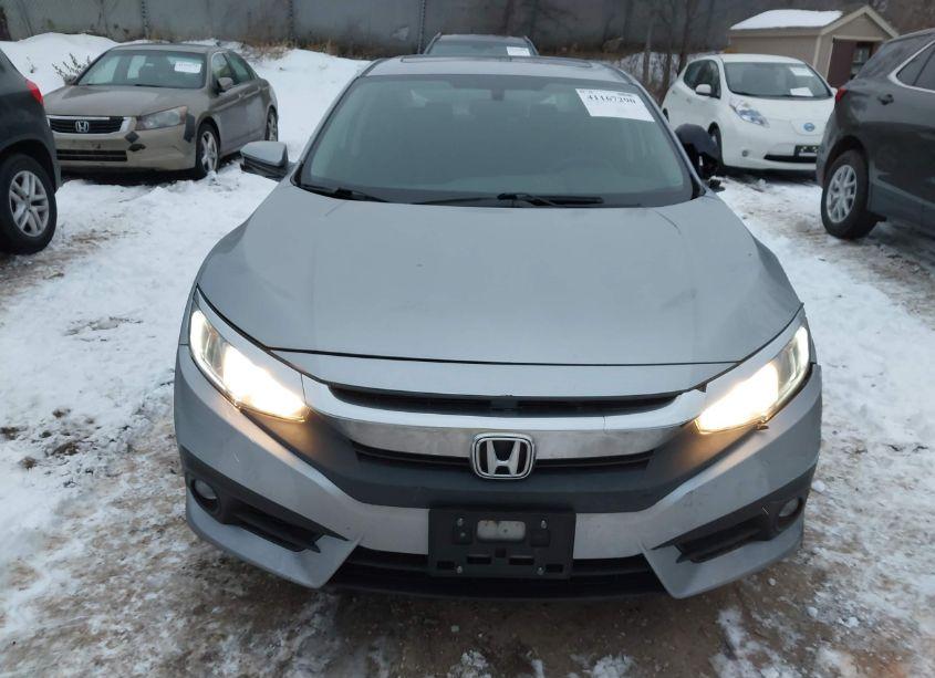 Photo 12 of 2017 Honda Civic EX-T (VIN 19XFC1F36HE004999)