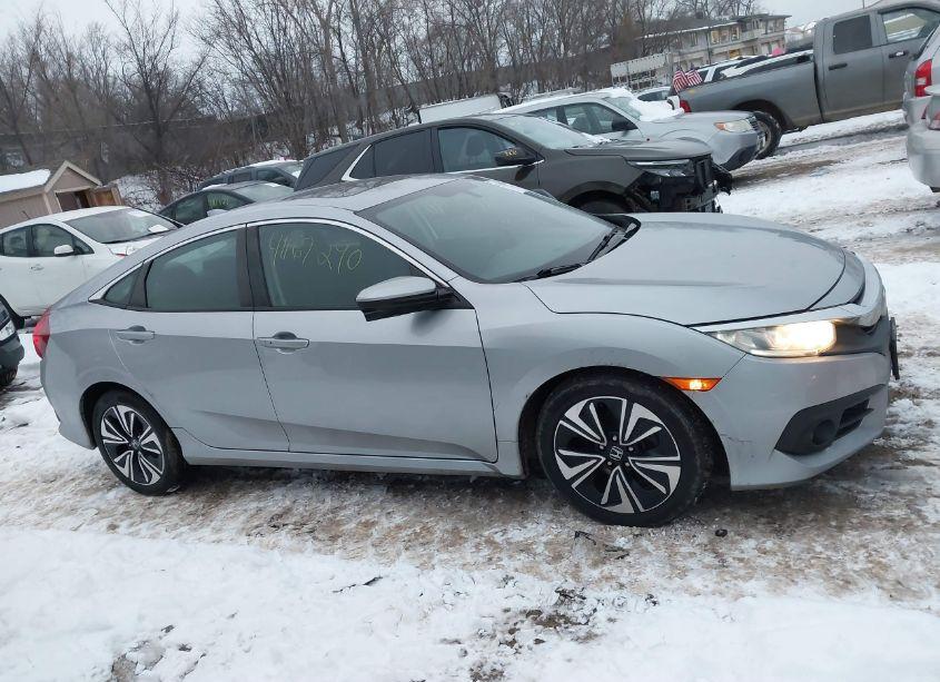 Photo 13 of 2017 Honda Civic EX-T (VIN 19XFC1F36HE004999)