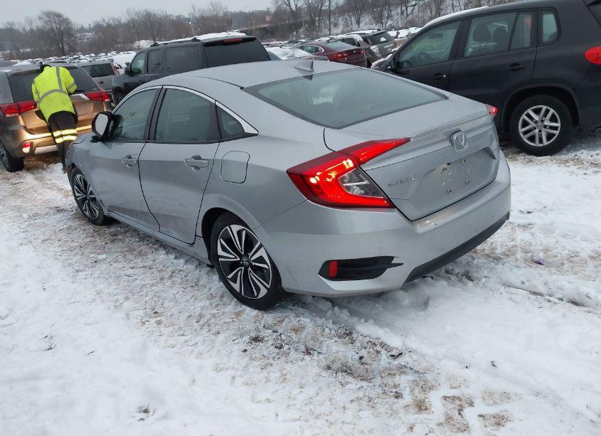 Photo 3 of 2017 Honda Civic EX-T (VIN 19XFC1F36HE004999)