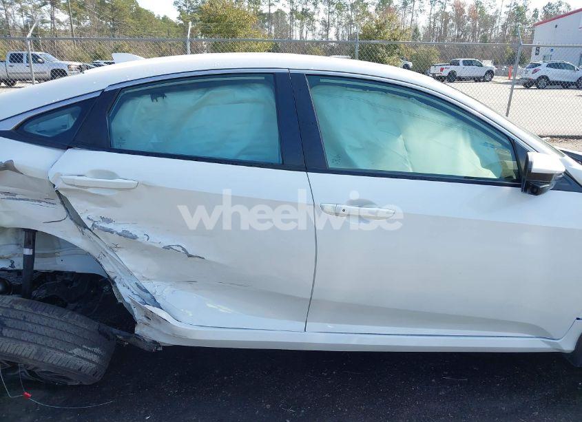 Photo 13 of 2017 Honda Civic EX-T (VIN 19XFC1F36HE017736)