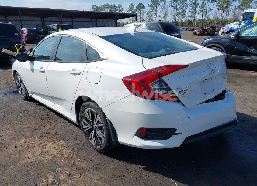 Photo 3 of 2017 Honda Civic EX-T (VIN 19XFC1F36HE017736)