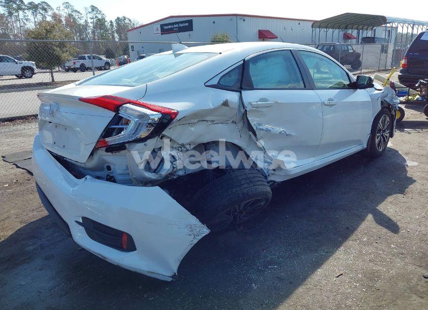 Photo 4 of 2017 Honda Civic EX-T (VIN 19XFC1F36HE017736)