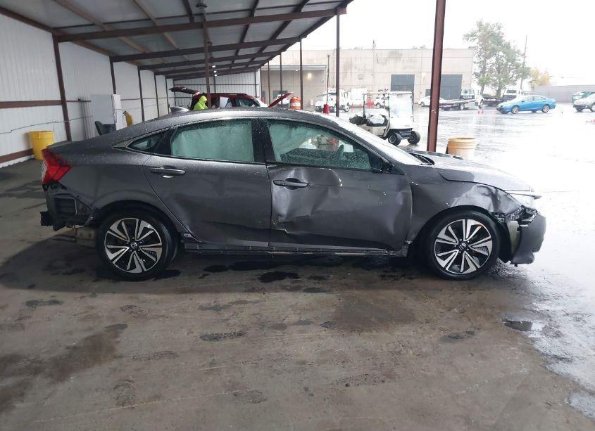 Photo 14 of 2017 Honda Civic EX-T (VIN 19XFC1F36HE208699)