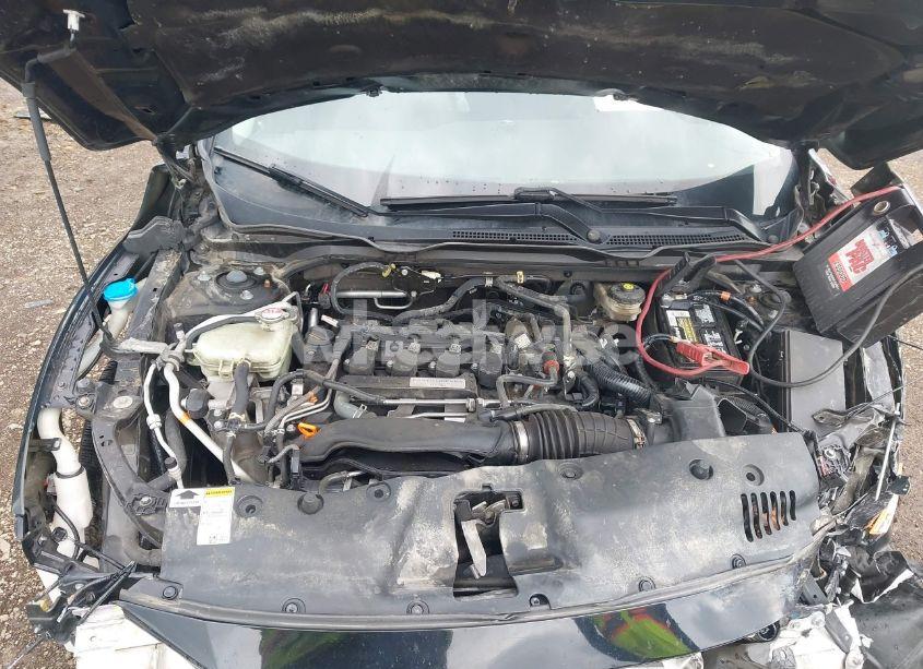 Photo 10 of 2019 Honda Civic EX (VIN 19XFC1F36KE002399)