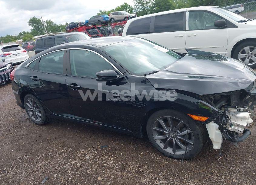 Photo 14 of 2019 Honda Civic EX (VIN 19XFC1F36KE002399)