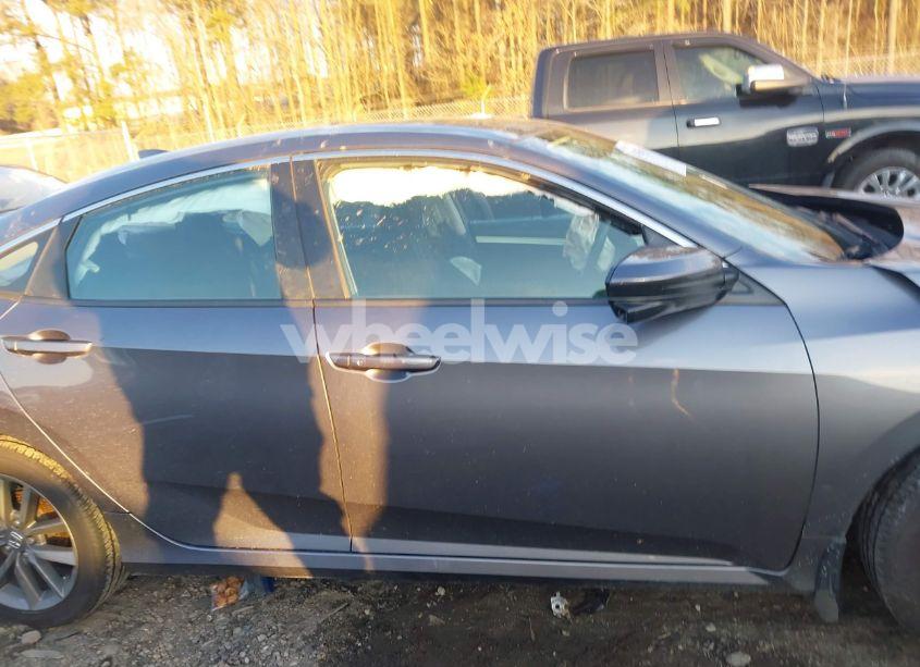 Photo 14 of 2019 Honda Civic EX (VIN 19XFC1F36KE002421)