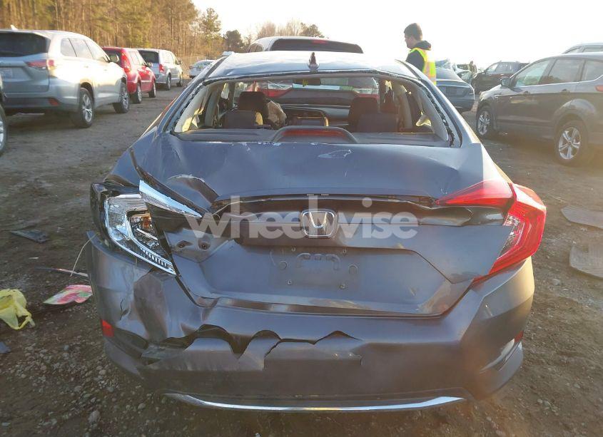 Photo 17 of 2019 Honda Civic EX (VIN 19XFC1F36KE002421)