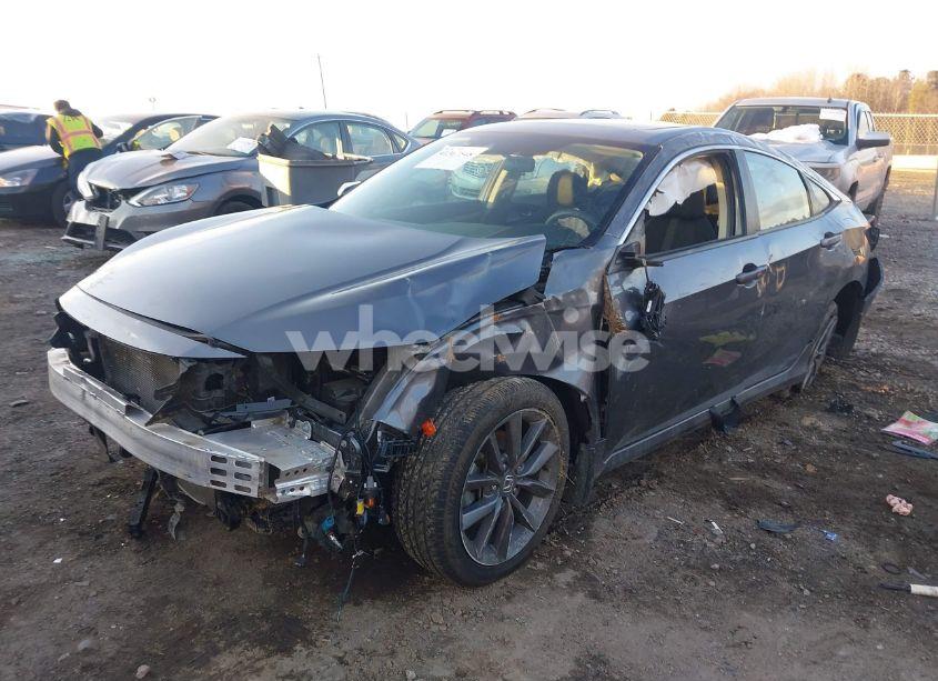 Photo 2 of 2019 Honda Civic EX (VIN 19XFC1F36KE002421)