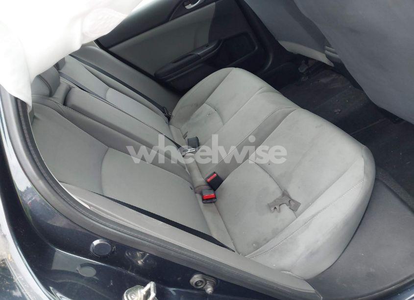 Photo 8 of 2019 Honda Civic EX (VIN 19XFC1F36KE201274)