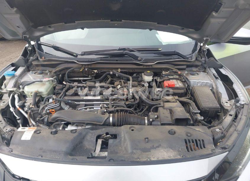 Photo 10 of 2019 Honda Civic EX (VIN 19XFC1F36KE206085)