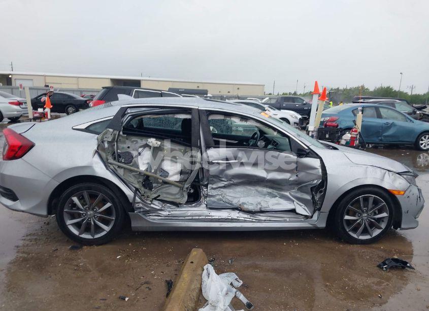 Photo 14 of 2019 Honda Civic EX (VIN 19XFC1F36KE210718)