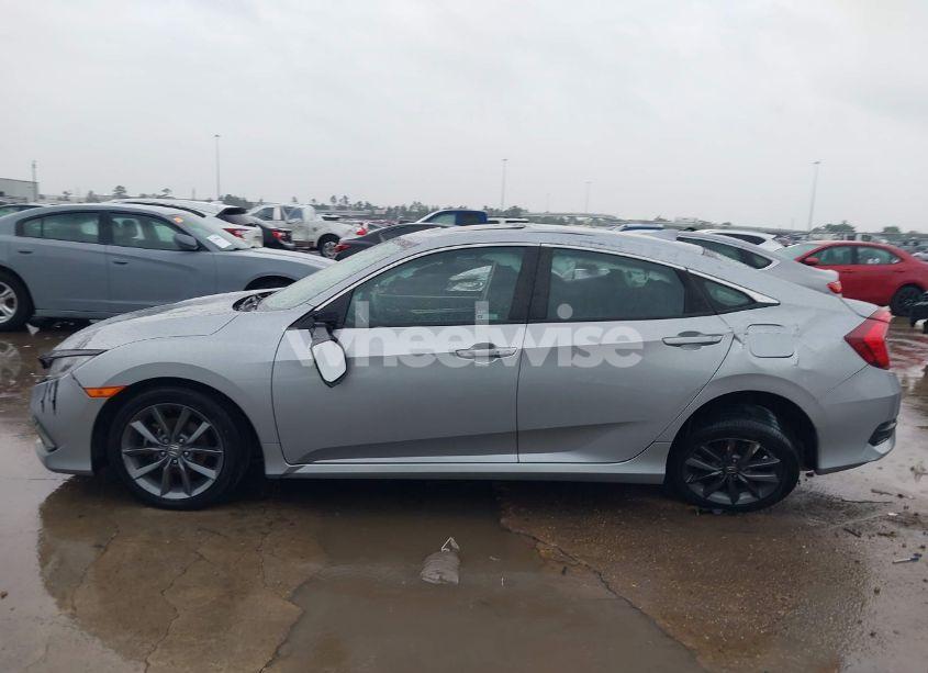 Photo 15 of 2019 Honda Civic EX (VIN 19XFC1F36KE210718)