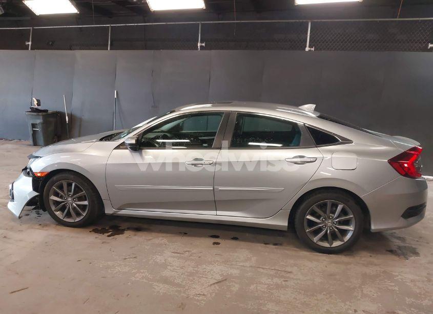 Photo 14 of 2019 Honda Civic EX (VIN 19XFC1F36KE210878)