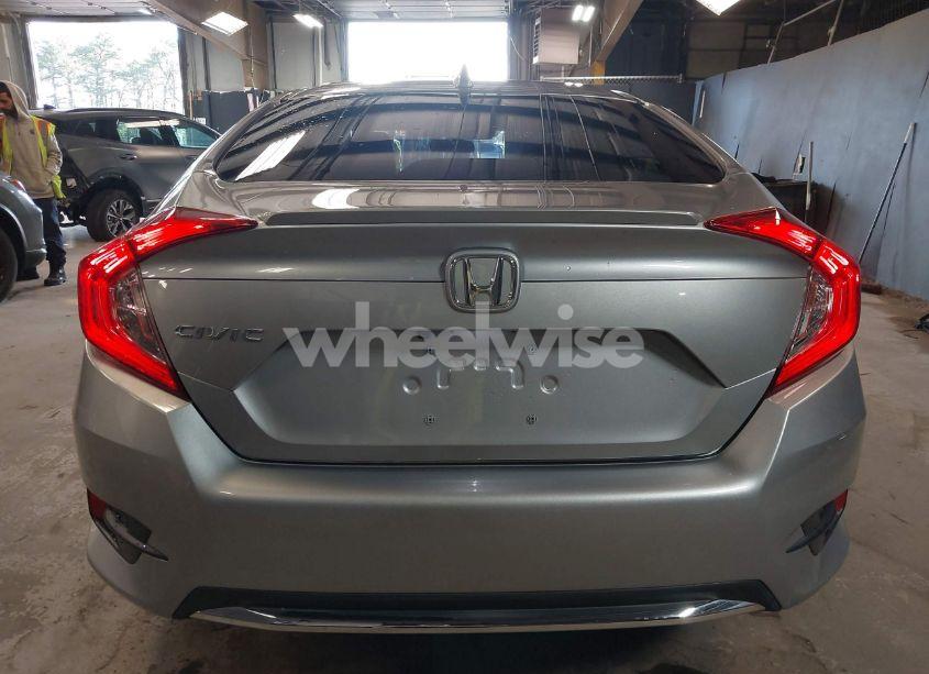 Photo 16 of 2019 Honda Civic EX (VIN 19XFC1F36KE210878)