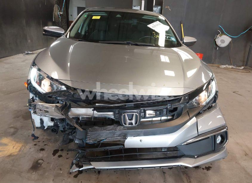 Photo 6 of 2019 Honda Civic EX (VIN 19XFC1F36KE210878)