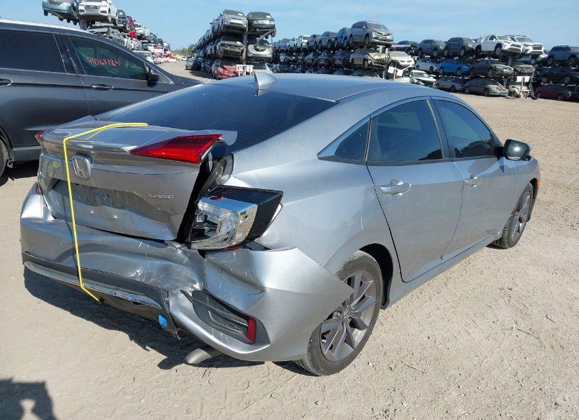 Photo 4 of 2021 Honda Civic EX (VIN 19XFC1F36ME013292)