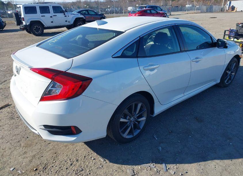 Photo 4 of 2021 Honda Civic EX (VIN 19XFC1F36ME206932)