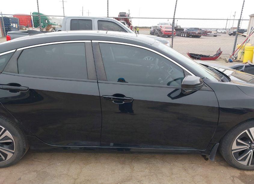 Photo 14 of 2016 Honda Civic EX-T (VIN 19XFC1F37GE014827)