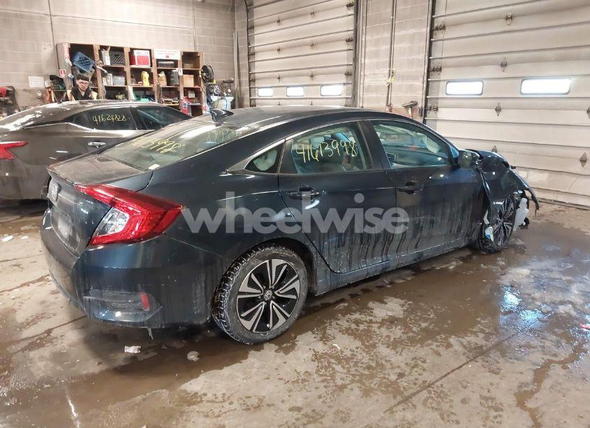 Photo 4 of 2016 Honda Civic EX-T (VIN 19XFC1F37GE034771)