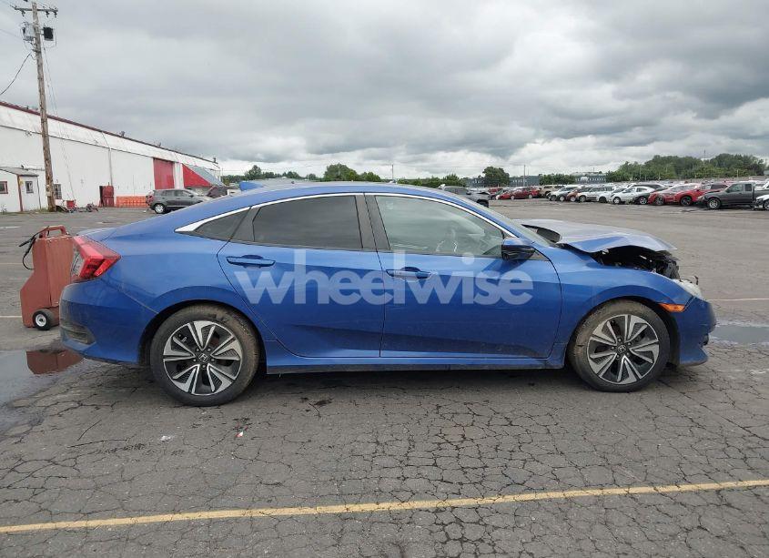 Photo 13 of 2016 Honda Civic EX-T (VIN 19XFC1F37GE204644)