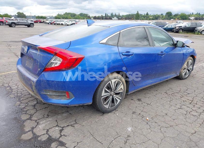 Photo 4 of 2016 Honda Civic EX-T (VIN 19XFC1F37GE204644)