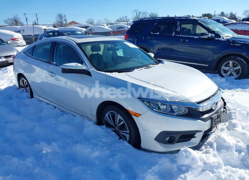 2016 Honda Civic EX-T (VIN 19XFC1F37GE211559) main photo