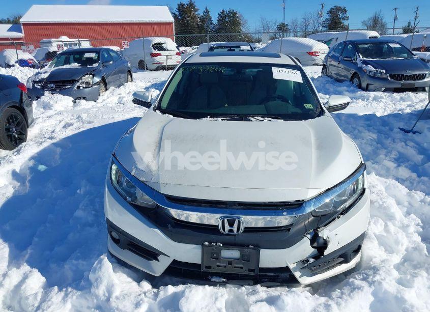 Photo 12 of 2016 Honda Civic EX-T (VIN 19XFC1F37GE211559)