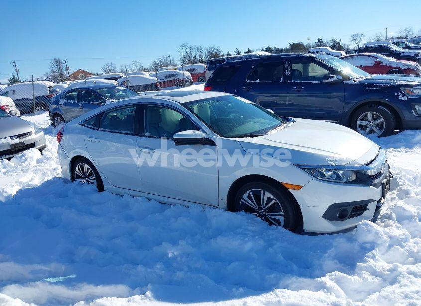 Photo 13 of 2016 Honda Civic EX-T (VIN 19XFC1F37GE211559)