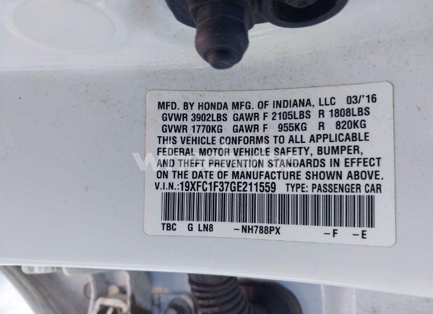 Photo 9 of 2016 Honda Civic EX-T (VIN 19XFC1F37GE211559)