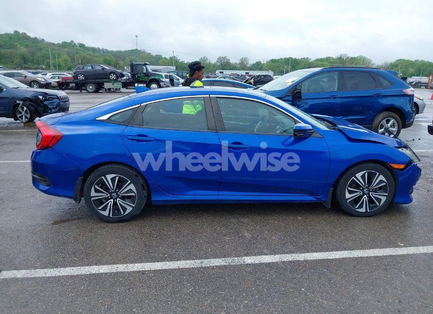 Photo 14 of 2017 Honda Civic EX-T (VIN 19XFC1F37HE032035)