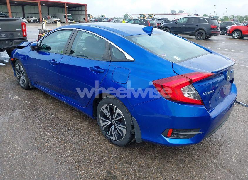 Photo 3 of 2017 Honda Civic EX-T (VIN 19XFC1F37HE032035)