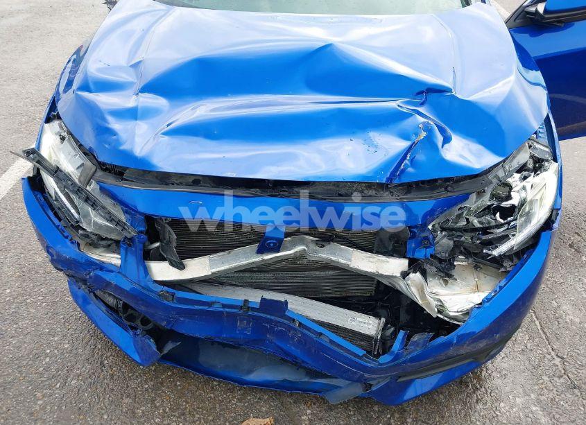 Photo 6 of 2017 Honda Civic EX-T (VIN 19XFC1F37HE032035)