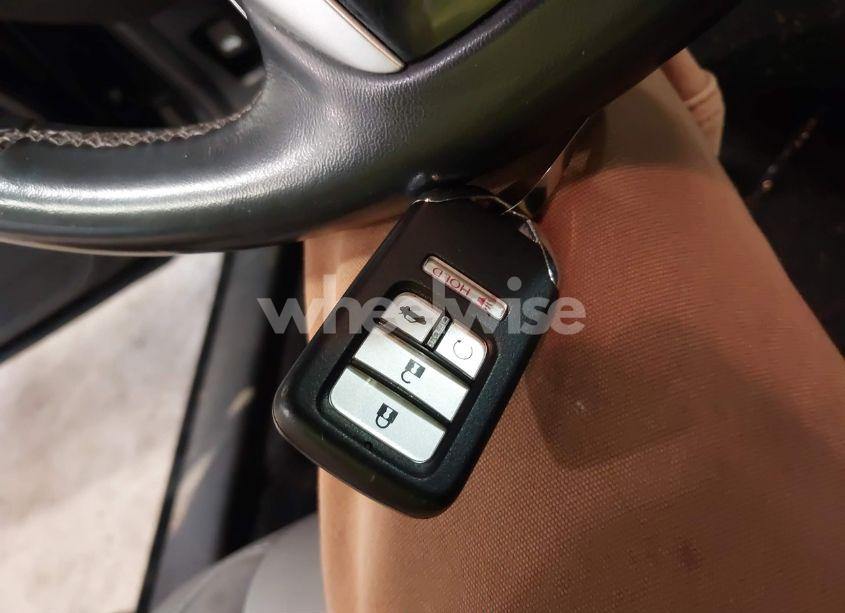 Photo 11 of 2019 Honda Civic EX (VIN 19XFC1F37KE002038)