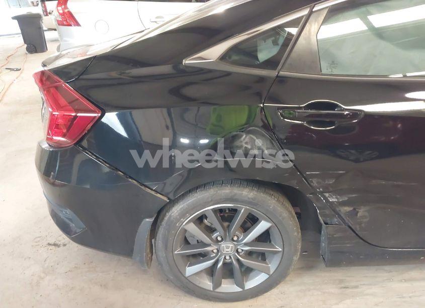 Photo 6 of 2019 Honda Civic EX (VIN 19XFC1F37KE002038)