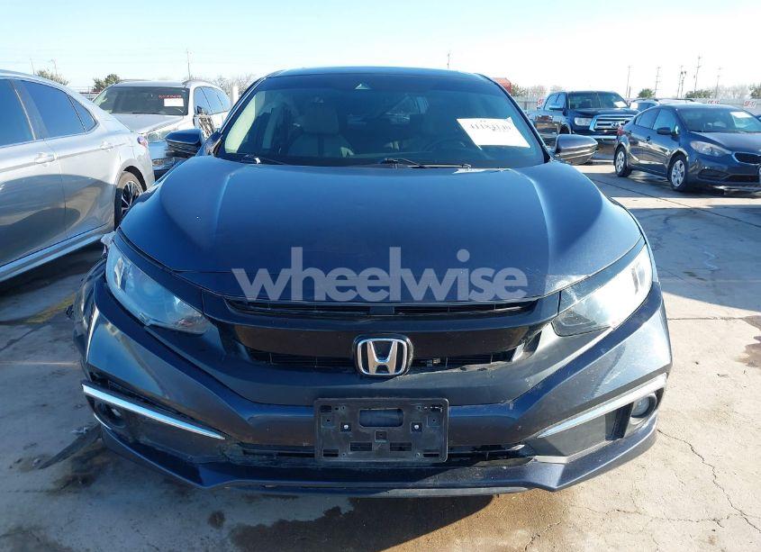 Photo 12 of 2019 Honda Civic EX (VIN 19XFC1F37KE009913)