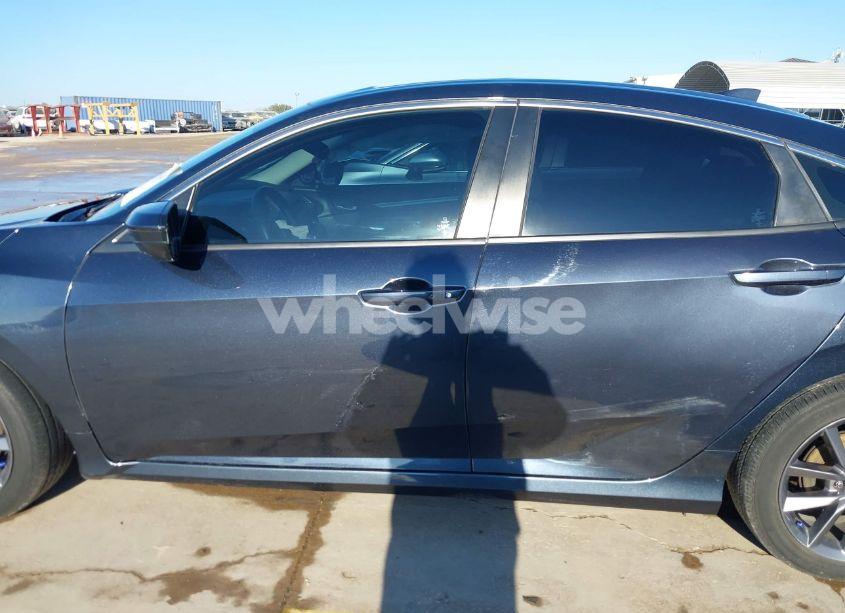 Photo 14 of 2019 Honda Civic EX (VIN 19XFC1F37KE009913)
