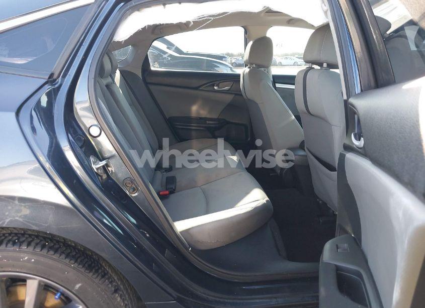 Photo 8 of 2019 Honda Civic EX (VIN 19XFC1F37KE009913)