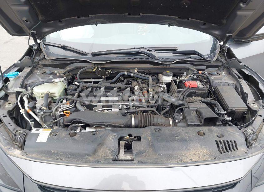 Photo 10 of 2019 Honda Civic EX (VIN 19XFC1F37KE014769)