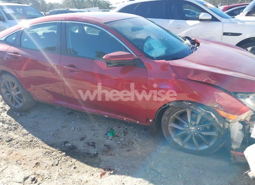 2019 Honda Civic EX (VIN 19XFC1F37KE200800) main photo